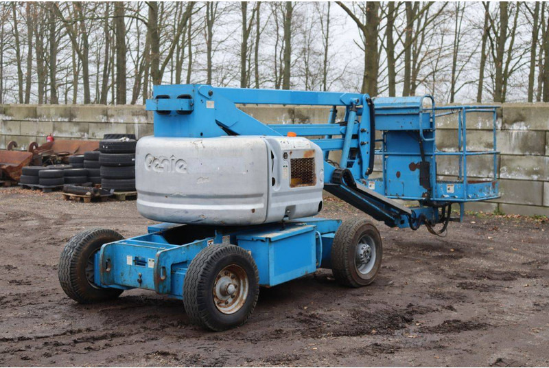 Knikarmhoogwerker Genie Z45: afbeelding 7
