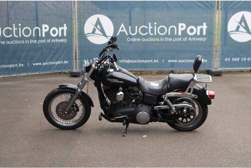 Harley-Davidson Dyna Street Bob - Motorfiets: afbeelding 2 Harley-Davidson Dyna Street Bob - Motorfiets: afbeelding 2