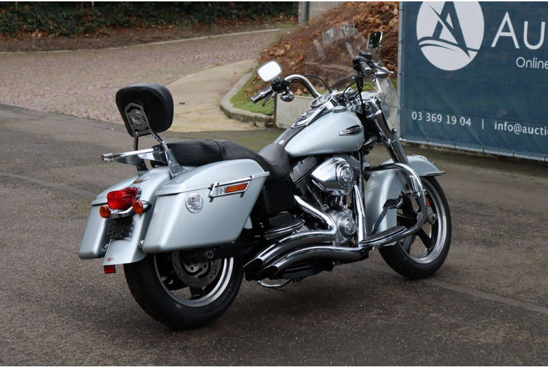 Motorfiets Harley-Davidson Dyna Switchback: afbeelding 6 Motorfiets Harley-Davidson Dyna Switchback: afbeelding 6