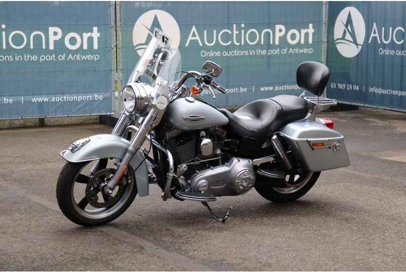 Motorfiets Harley-Davidson Dyna Switchback: afbeelding 9 Motorfiets Harley-Davidson Dyna Switchback: afbeelding 9