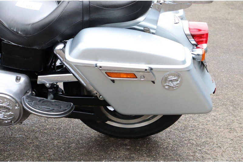 Motorfiets Harley-Davidson Dyna Switchback: afbeelding 17 Motorfiets Harley-Davidson Dyna Switchback: afbeelding 17
