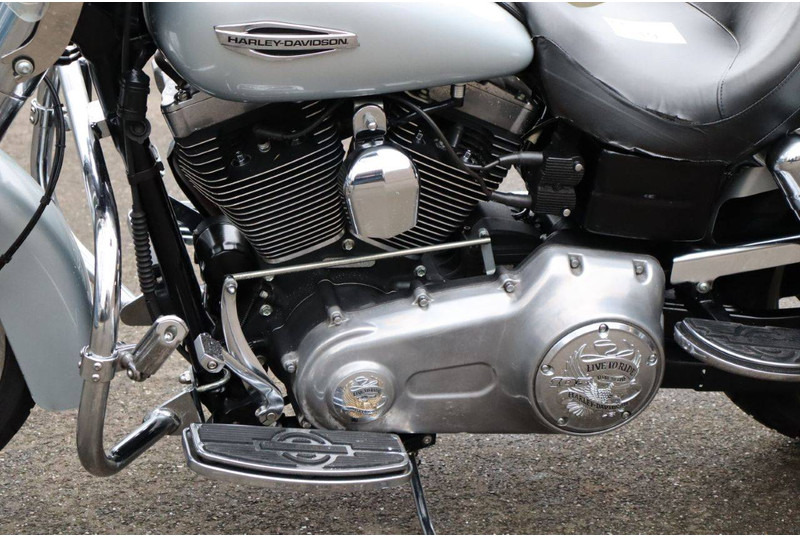 Motorfiets Harley-Davidson Dyna Switchback: afbeelding 15 Motorfiets Harley-Davidson Dyna Switchback: afbeelding 15