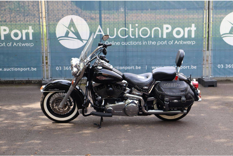 Harley-Davidson Heritage Softail Classic - Motorfiets: afbeelding 2 Harley-Davidson Heritage Softail Classic - Motorfiets: afbeelding 2