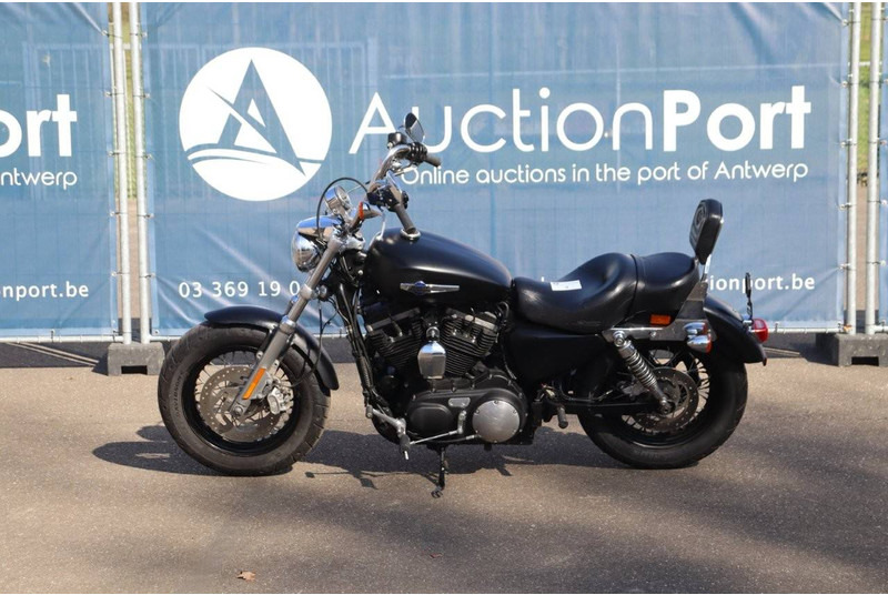 Harley-Davidson SPORTSTER XL1200 CUSTOM - Motorfiets: afbeelding 2 Harley-Davidson SPORTSTER XL1200 CUSTOM - Motorfiets: afbeelding 2