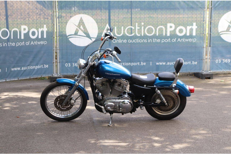Harley-Davidson Sportster XL 883 Super Low - Motorfiets: afbeelding 1 Harley-Davidson Sportster XL 883 Super Low - Motorfiets: afbeelding 1