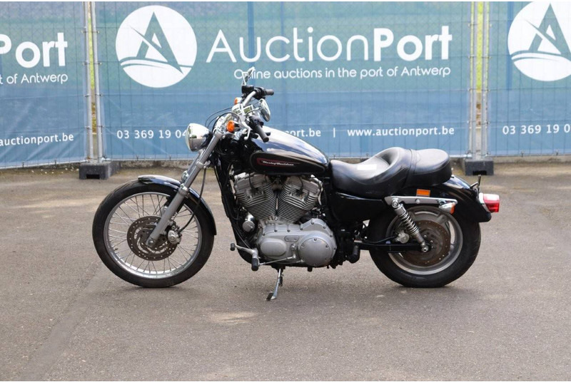Harley-Davidson Sportster XL883 - Motorfiets: afbeelding 2 Harley-Davidson Sportster XL883 - Motorfiets: afbeelding 2