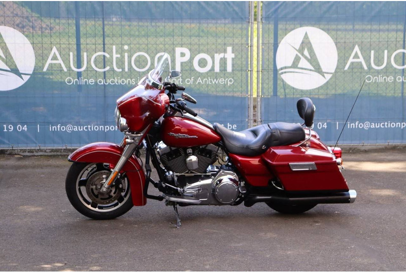 Harley-Davidson Street Glide Touring - Motorfiets: afbeelding 1 Harley-Davidson Street Glide Touring - Motorfiets: afbeelding 1