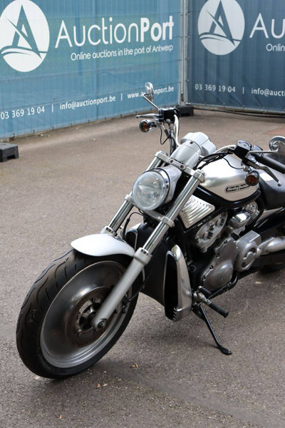 Motorfiets Harley-Davidson V-Rod VRSC: afbeelding 13 Motorfiets Harley-Davidson V-Rod VRSC: afbeelding 13