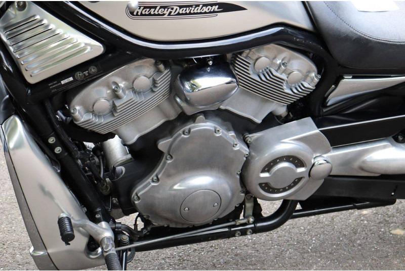 Motorfiets Harley-Davidson V-Rod VRSC: afbeelding 16 Motorfiets Harley-Davidson V-Rod VRSC: afbeelding 16