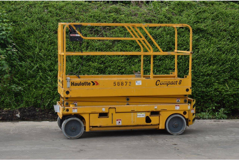 Haulotte Compact 8 - Schaarlift: afbeelding 1 Haulotte Compact 8 - Schaarlift: afbeelding 1