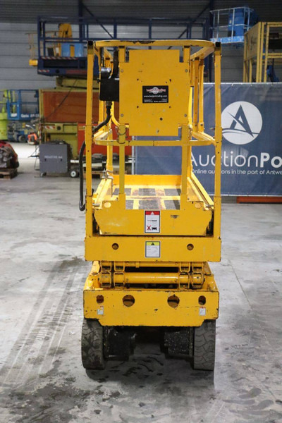 Haulotte Compact 8 - Schaarlift: afbeelding 5 Haulotte Compact 8 - Schaarlift: afbeelding 5