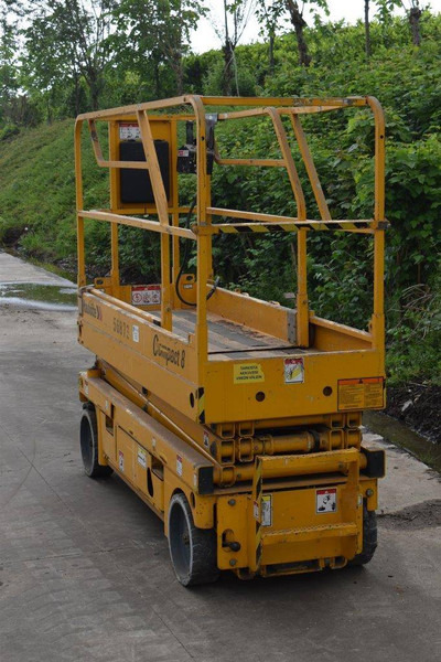 Haulotte Compact 8 - Schaarlift: afbeelding 4 Haulotte Compact 8 - Schaarlift: afbeelding 4