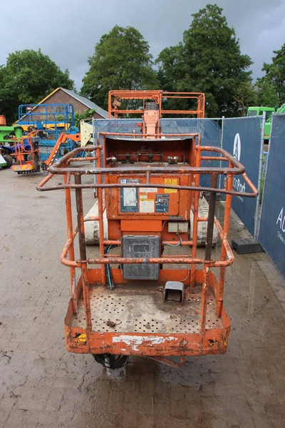 Hitachi HX99B - Telescoophoogwerker: afbeelding 4 Hitachi HX99B - Telescoophoogwerker: afbeelding 4