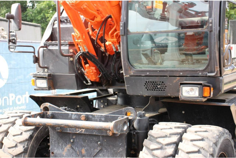 Mobiele graafmachine Hitachi ZX140W-5B: afbeelding 14 Mobiele graafmachine Hitachi ZX140W-5B: afbeelding 14