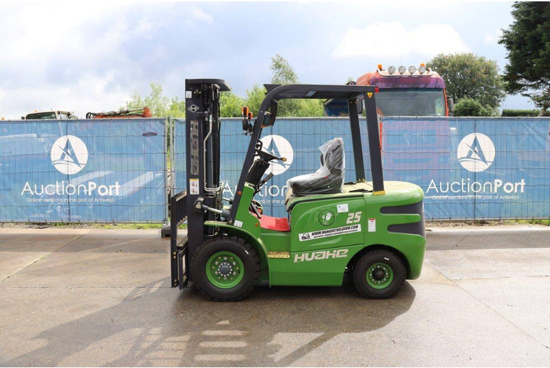 Huahe HEF25 - Elektrische heftruck: afbeelding 2 Huahe HEF25 - Elektrische heftruck: afbeelding 2