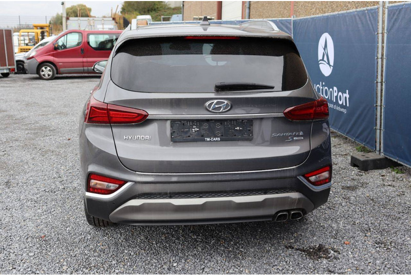 Hyundai Santa Fe SHTRAC - Sedan: afbeelding 5 Hyundai Santa Fe SHTRAC - Sedan: afbeelding 5