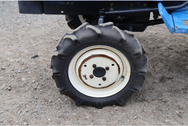 Tractor Iseki TU1400: afbeelding 16 Tractor Iseki TU1400: afbeelding 16