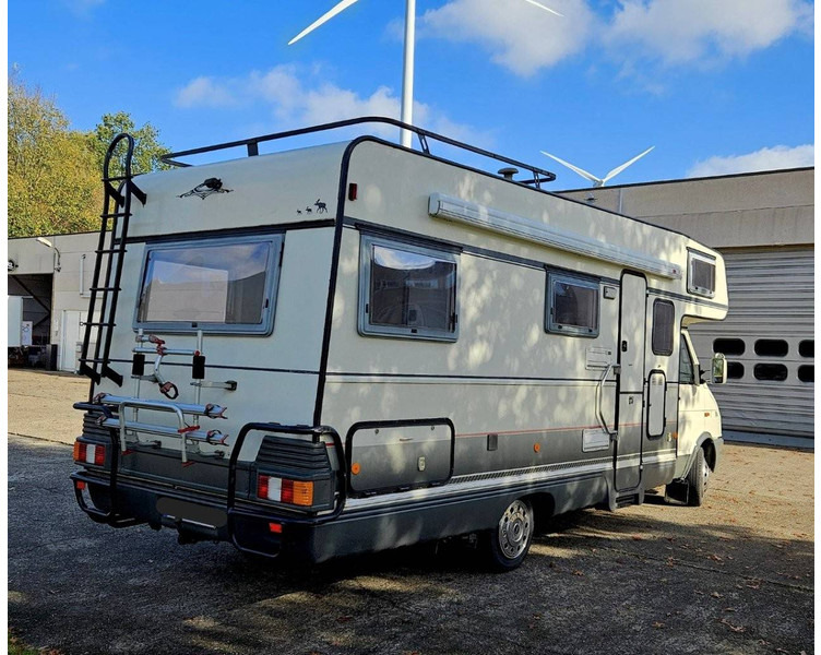 Iveco Daily 2.5 Turbo - Buscamper: afbeelding 2 Iveco Daily 2.5 Turbo - Buscamper: afbeelding 2