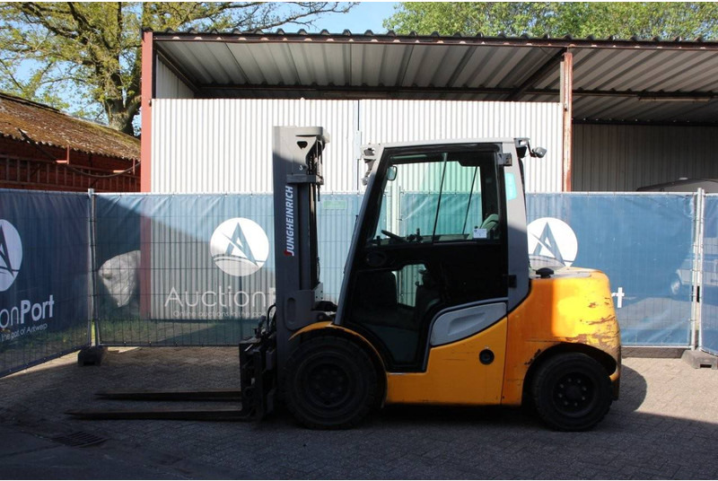 Jungheinrich DFG 545s - Diesel heftruck: afbeelding 2 Jungheinrich DFG 545s - Diesel heftruck: afbeelding 2