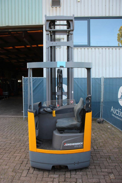 Jungheinrich ETV 214 - Reach truck: afbeelding 4 Jungheinrich ETV 214 - Reach truck: afbeelding 4