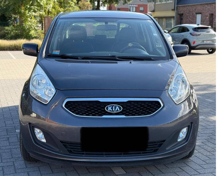 Kia Venga (I) 1.4 CVVT - Sedan: afbeelding 5 Kia Venga (I) 1.4 CVVT - Sedan: afbeelding 5