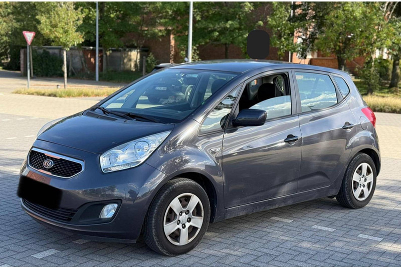 Kia Venga (I) 1.4 CVVT - Sedan: afbeelding 1 Kia Venga (I) 1.4 CVVT - Sedan: afbeelding 1