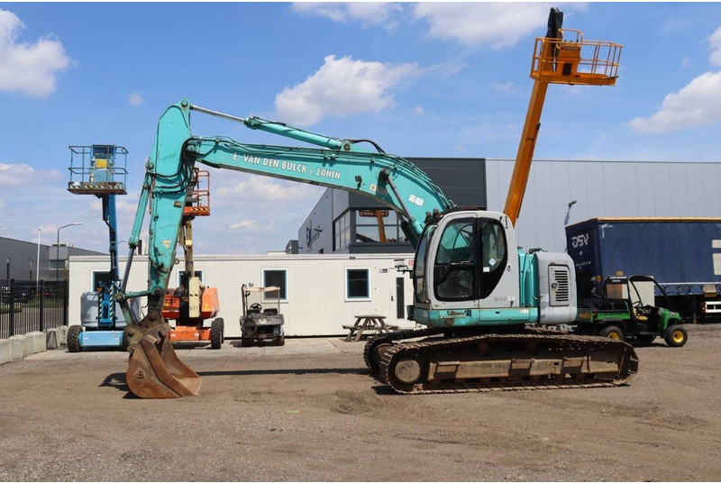 Kobelco SK235SR - Rupsgraafmachine: afbeelding 1 Kobelco SK235SR - Rupsgraafmachine: afbeelding 1