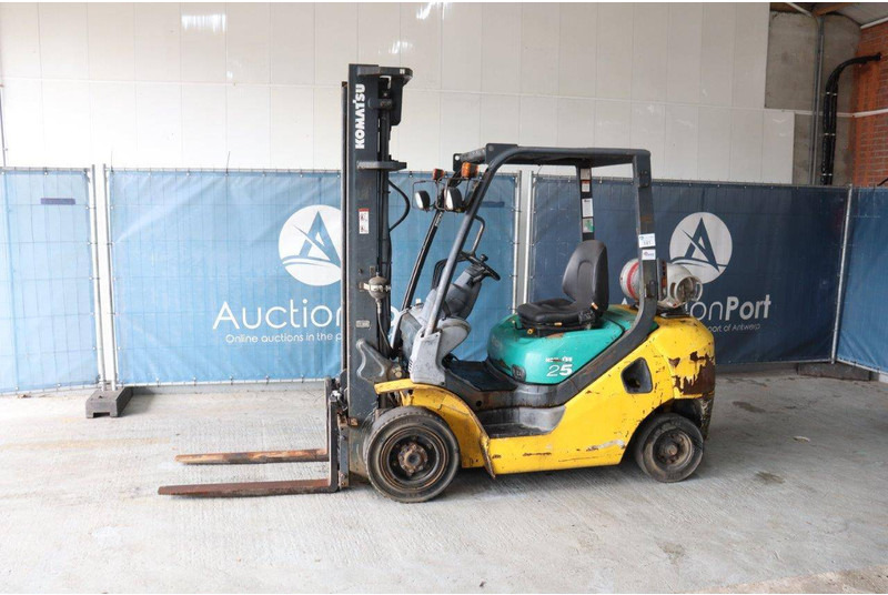 Komatsu FG25HT-16R - LPG heftruck: afbeelding 1 Komatsu FG25HT-16R - LPG heftruck: afbeelding 1