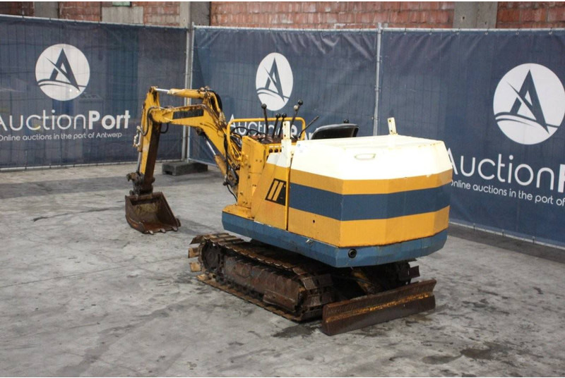 Komatsu PC09 - Minigraafmachine: afbeelding 3 Komatsu PC09 - Minigraafmachine: afbeelding 3
