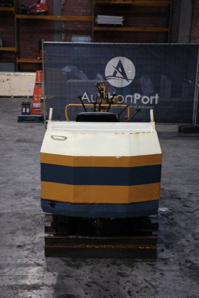 Komatsu PC09 - Minigraafmachine: afbeelding 4 Komatsu PC09 - Minigraafmachine: afbeelding 4