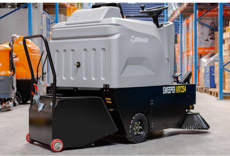 Kremer KRYZS4 Zit - Veegwagen: afbeelding 3 Kremer KRYZS4 Zit - Veegwagen: afbeelding 3
