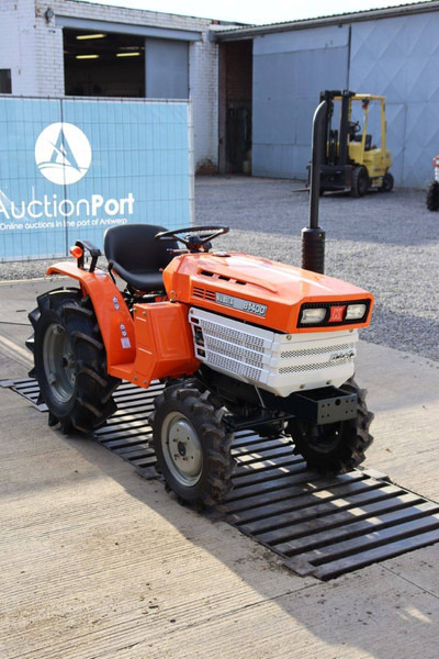 Tractor Kubota B1400DT: afbeelding 7