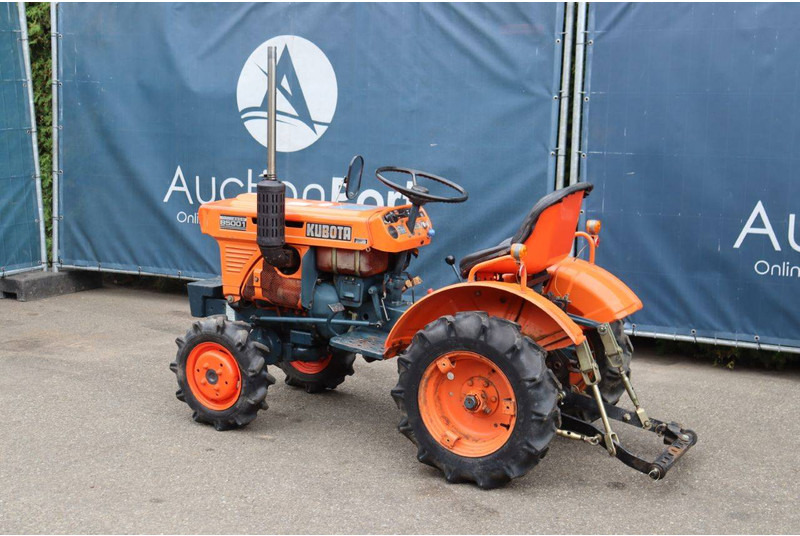 Kubota B5001 - Tractor: afbeelding 3 Kubota B5001 - Tractor: afbeelding 3