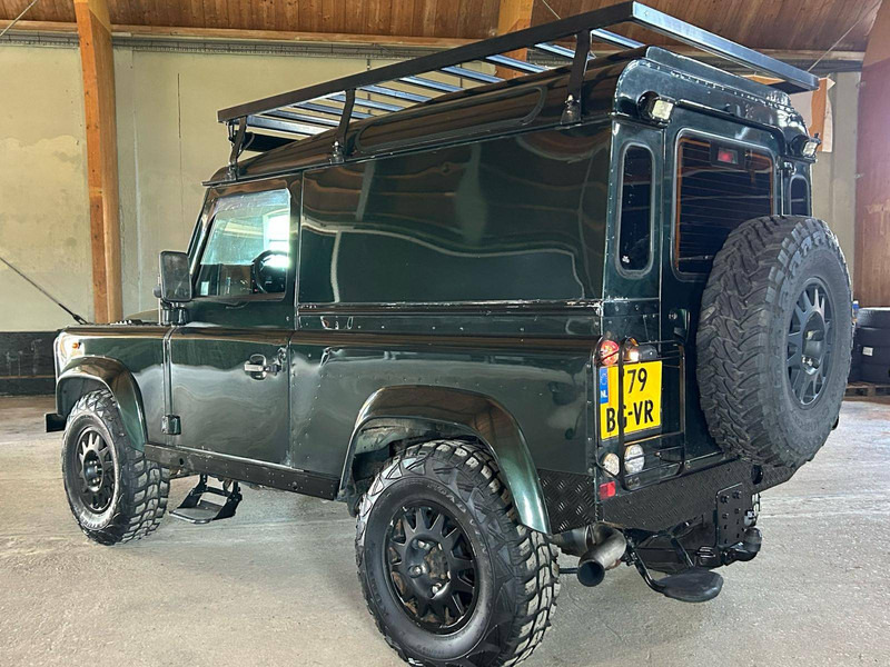 Land Rover Defender 2.5Td5 90 Hard Top - SUV: afbeelding 5 Land Rover Defender 2.5Td5 90 Hard Top - SUV: afbeelding 5