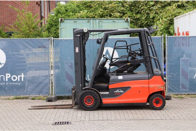 Linde E25L-01 Forklift - Elektrische heftruck: afbeelding 2 Linde E25L-01 Forklift - Elektrische heftruck: afbeelding 2