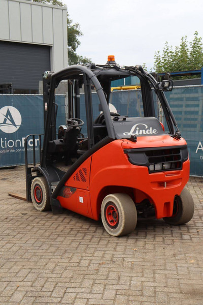 Linde H25T-02 - LPG heftruck: afbeelding 4 Linde H25T-02 - LPG heftruck: afbeelding 4