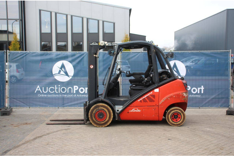 Linde H25T - LPG heftruck: afbeelding 2 Linde H25T - LPG heftruck: afbeelding 2
