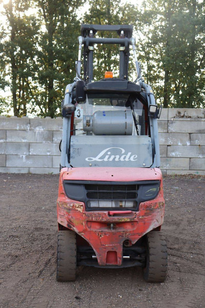 Linde H30CNG-02 - LPG heftruck: afbeelding 5 Linde H30CNG-02 - LPG heftruck: afbeelding 5