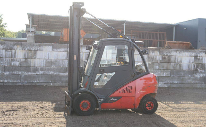 Linde H30CNG - LPG heftruck: afbeelding 1 Linde H30CNG - LPG heftruck: afbeelding 1
