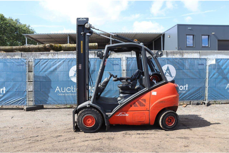 Linde H30T-01 - LPG heftruck: afbeelding 2 Linde H30T-01 - LPG heftruck: afbeelding 2
