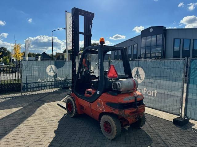 Linde H30T - LPG heftruck: afbeelding 2 Linde H30T - LPG heftruck: afbeelding 2