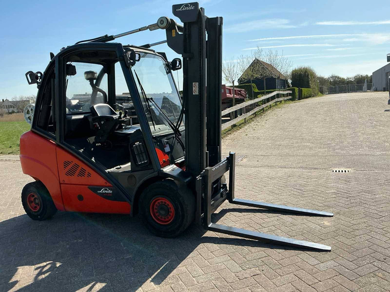 Linde H35 - LPG heftruck: afbeelding 5 Linde H35 - LPG heftruck: afbeelding 5