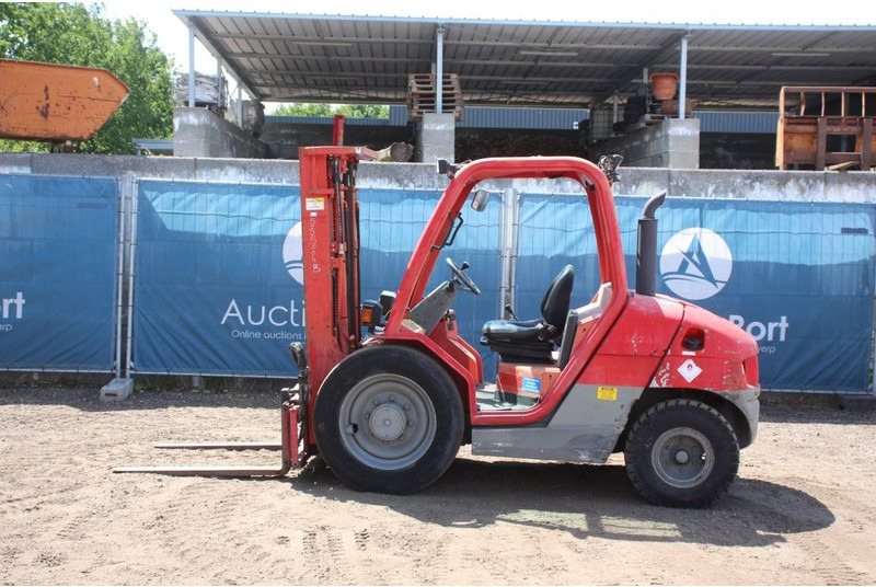 Manitou MSI 25 - Diesel heftruck: afbeelding 2 Manitou MSI 25 - Diesel heftruck: afbeelding 2