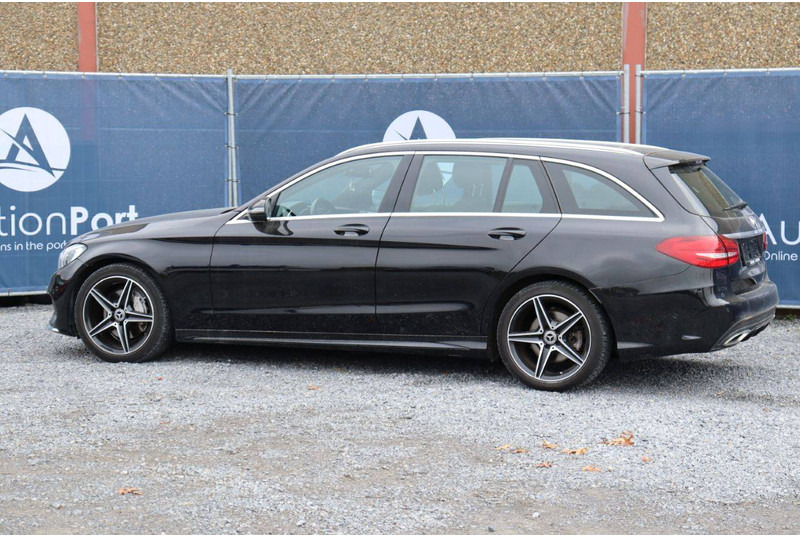 Mercedes-Benz C-Klasse 180 D - Sedan: afbeelding 3 Mercedes-Benz C-Klasse 180 D - Sedan: afbeelding 3