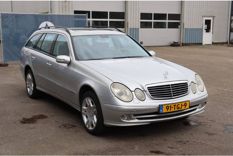 Personenwagen Mercedes-Benz E-Klasse E500 4-MATIC: afbeelding 7 Personenwagen Mercedes-Benz E-Klasse E500 4-MATIC: afbeelding 7