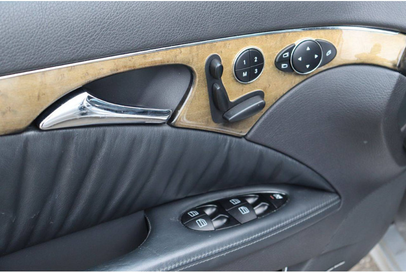Personenwagen Mercedes-Benz E-Klasse E500 4-MATIC: afbeelding 20 Personenwagen Mercedes-Benz E-Klasse E500 4-MATIC: afbeelding 20