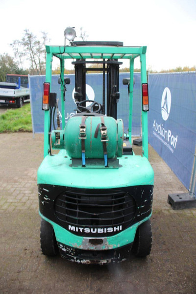 Mitsubishi 25 - LPG heftruck: afbeelding 4 Mitsubishi 25 - LPG heftruck: afbeelding 4