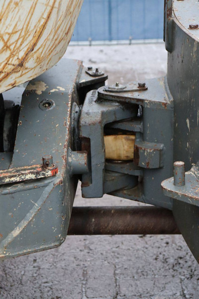 Kiepwagen Neuson 3001: afbeelding 17 Kiepwagen Neuson 3001: afbeelding 17