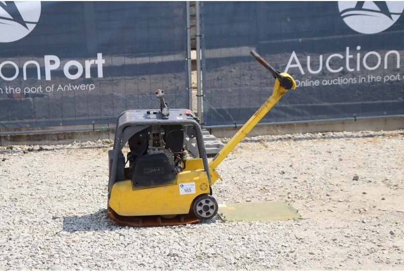 Neuson DPU3050 - Trilplaat: afbeelding 1 Neuson DPU3050 - Trilplaat: afbeelding 1