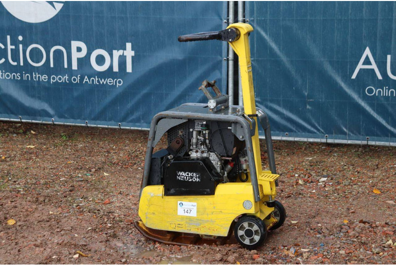 Neuson DPU3050 - Trilplaat: afbeelding 2 Neuson DPU3050 - Trilplaat: afbeelding 2